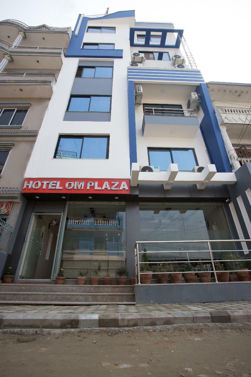 קטמנדו Oyo 136 Hotel Om Plaza מראה חיצוני תמונה